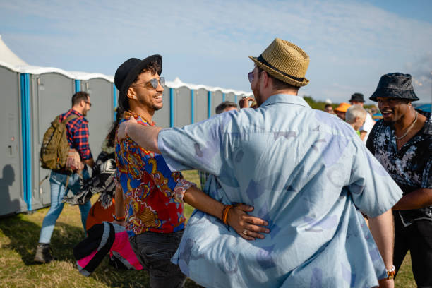 Best Porta potty rental near me  in Highland Park, MI